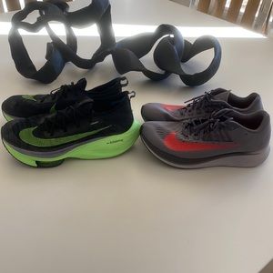Nike ZOOM Sneakers